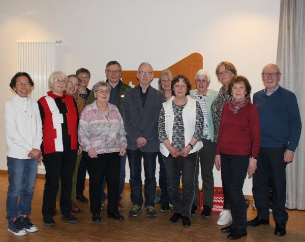 Einstimmig gewählter OV-Vorstand inkl. Beisitzerinnen und Revisoren